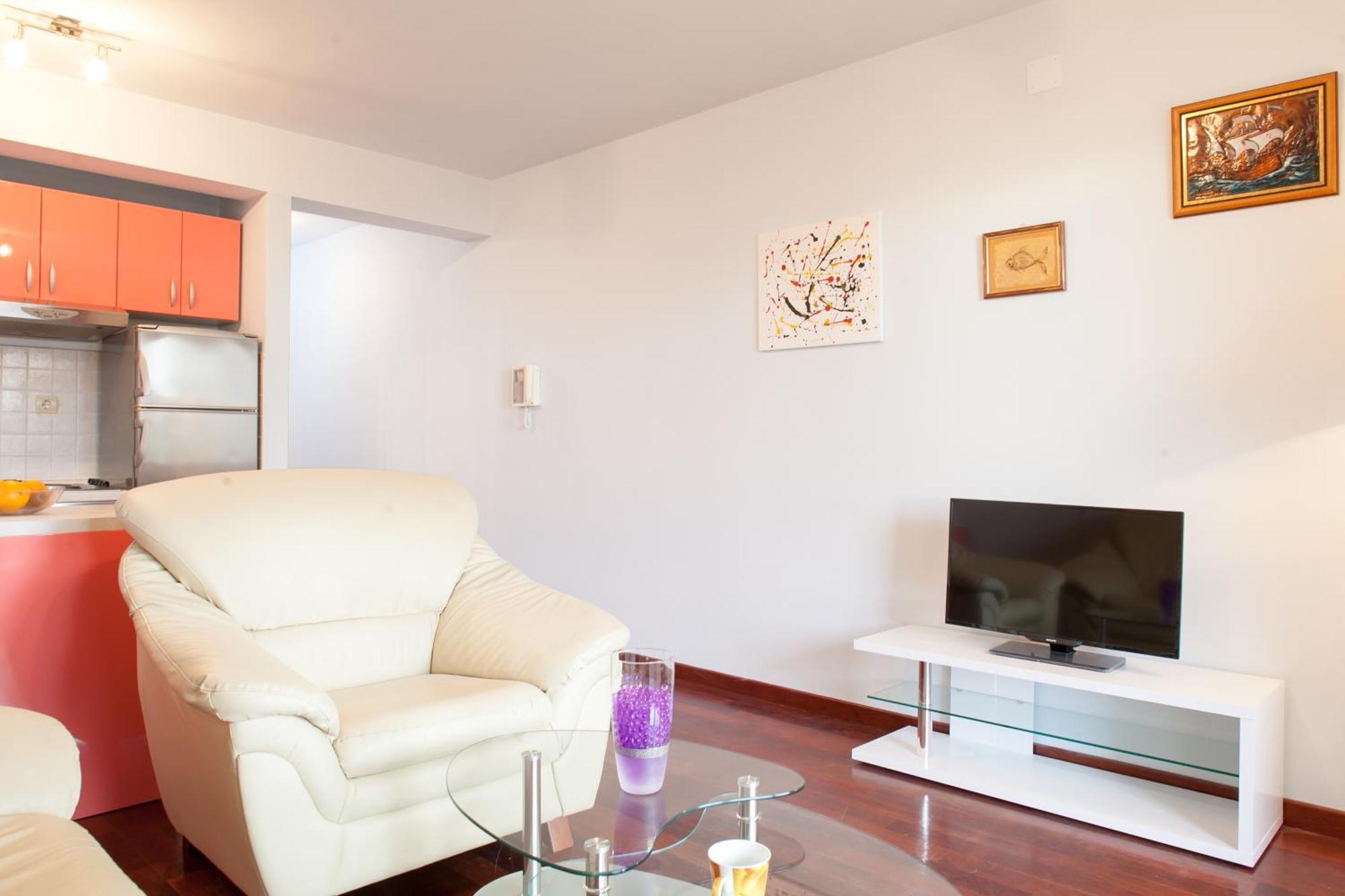 Apartments Tino Makarska Habitación foto